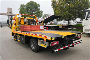 安徽道路救援拖车报价